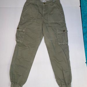 Green cargo joggers!!